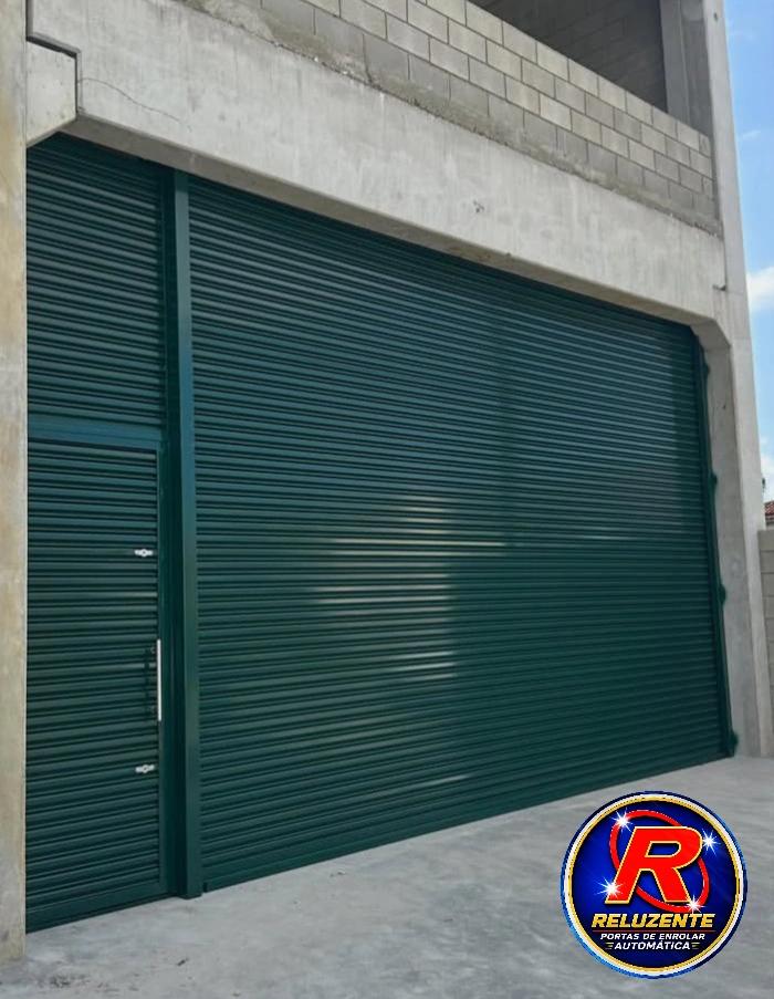 PORTA DE ENROLAR AUTOMÁTICA